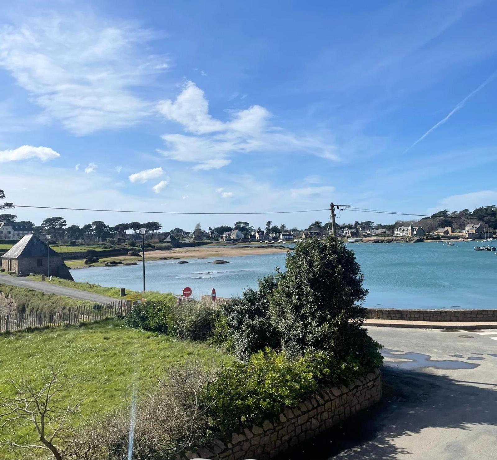 Ferienwohnung Escale A Ploumanac'H Perros-Guirec Exterior foto