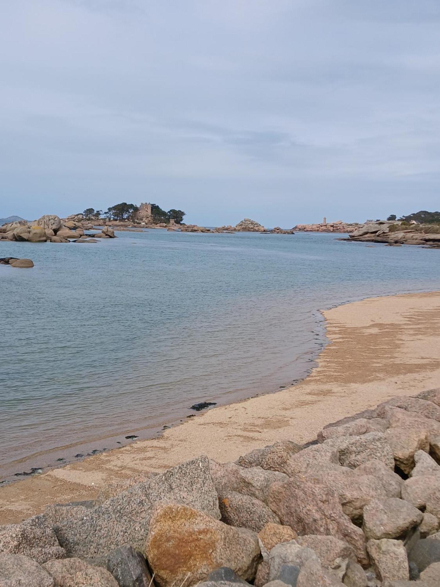 Ferienwohnung Escale A Ploumanac'H Perros-Guirec Exterior foto